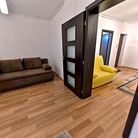 Terezianum Apartments, Free Parking Sibiu Buitenkant foto