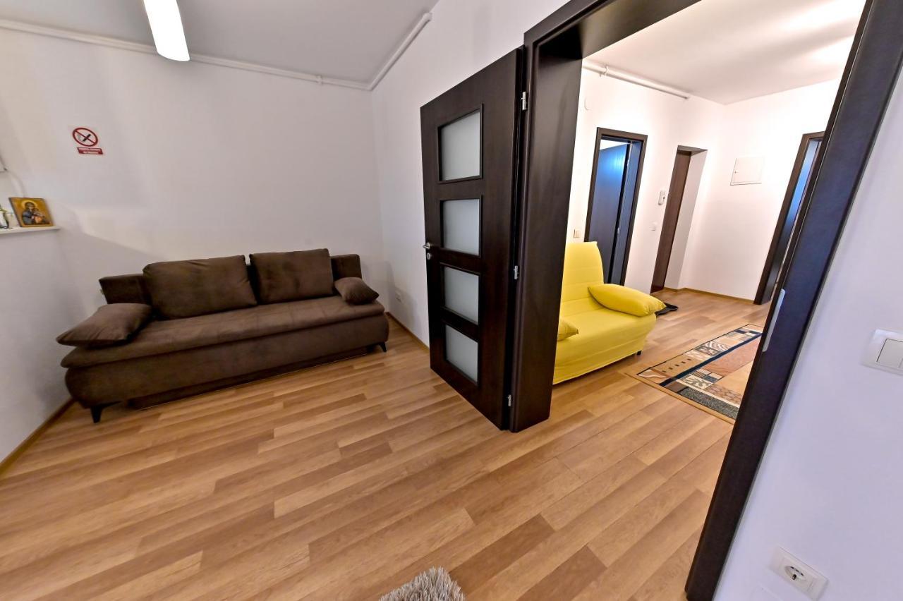 Terezianum Apartments, Free Parking Sibiu Buitenkant foto