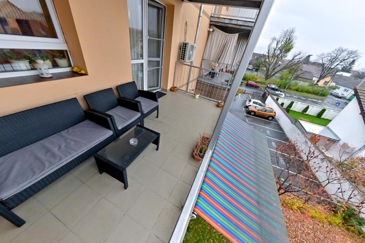 Terezianum Apartments, Free Parking Sibiu Buitenkant foto